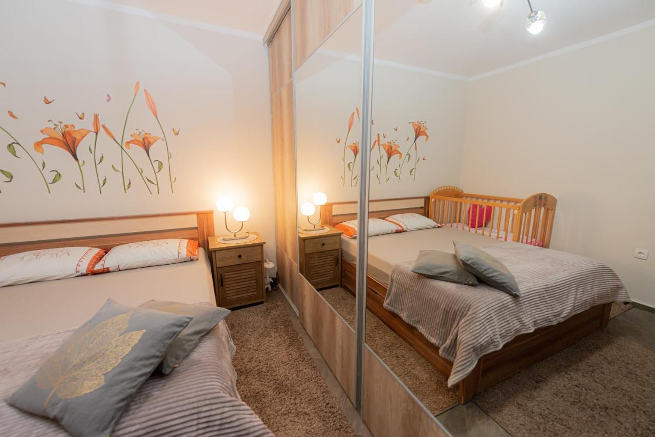 Sea Front 171 Apartment Kotor Ngoại thất bức ảnh