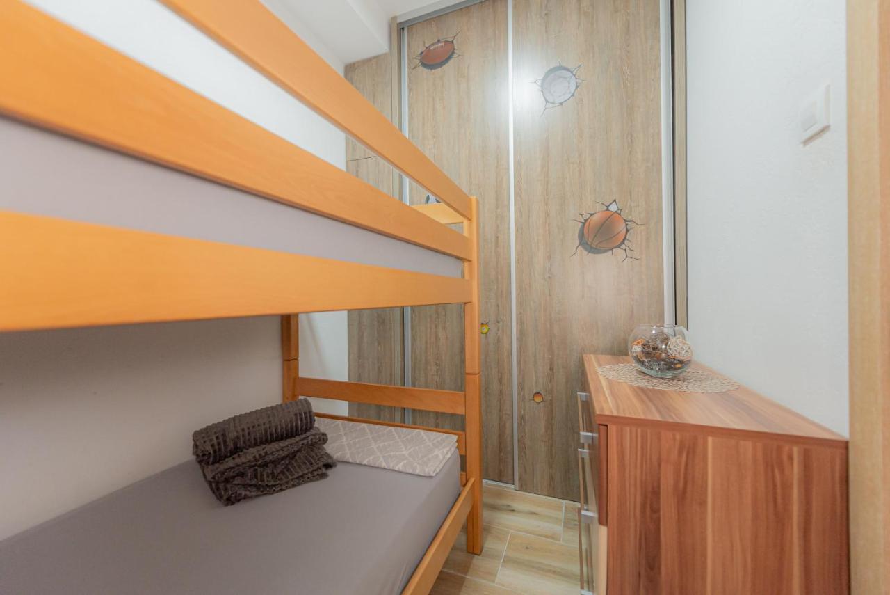 Sea Front 171 Apartment Kotor Ngoại thất bức ảnh